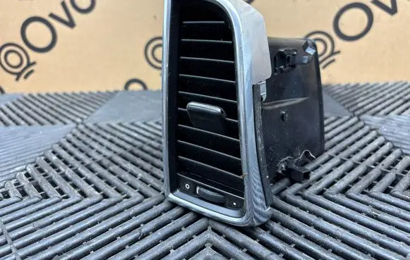 Porsche Panamera (970) Dashboard side air vent grill/cover trim 970552141