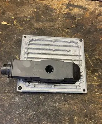 Ford Focus Engine control unit/module 7m5112a650agd 2027568