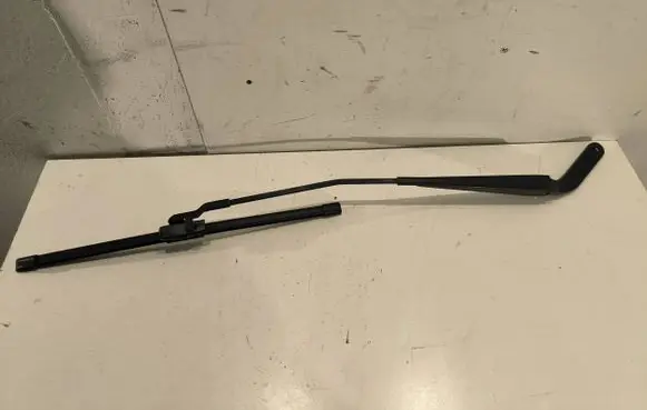 BMW X5 E70 Front wiper blade arm 178535 E00507