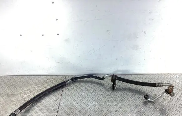 Toyota Land Cruiser (J100) Air conditioning (A/C) pipe/hose