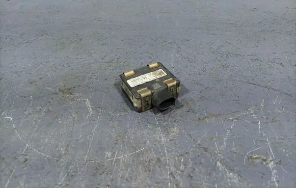 Nissan King Cab, Navara Distronic sensor radar 28438-5JU1B