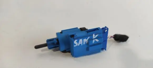 Clutch pedal sensor