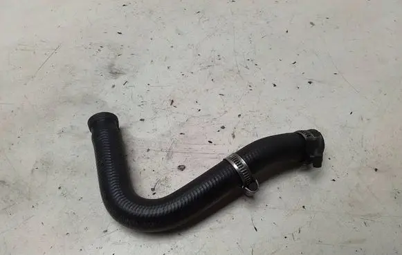 Opel Vectra B Engine coolant pipe/hose 90497341