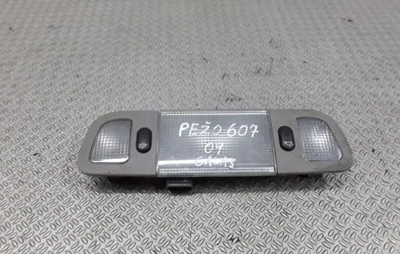 Peugeot 607 Rear seat light 3734