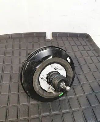 Peugeot 208 Brake booster 9824391180 1060987