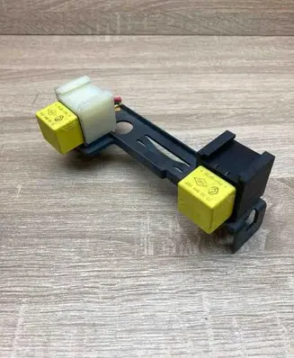 Renault Scenic I Other relay 7703397912 7700844253