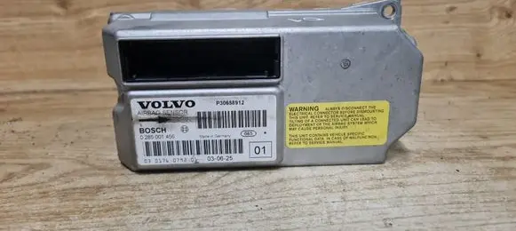 Volvo V70 Airbag control unit/module 0285001456 P30658912