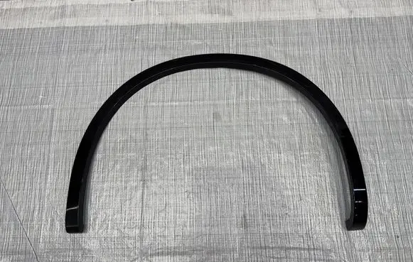 Maserati Grecale Fender trim (molding) 670167225