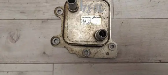 Nissan Altima Engine oil radiator 3TA0B 20140528 00028451
