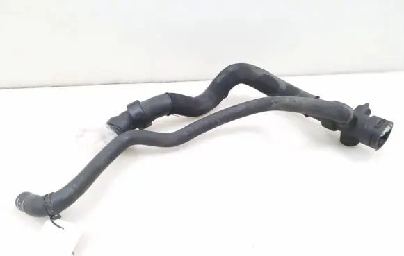 Audi A4 S4 B7 8E 8H Air intake hose/pipe 8E0121055N