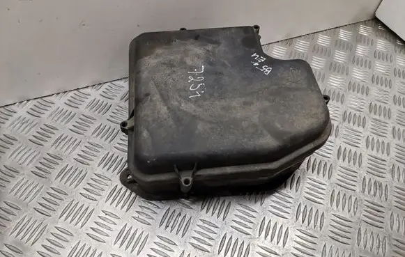 Volkswagen PASSAT B5.5 Fuse box set 8D1907355B