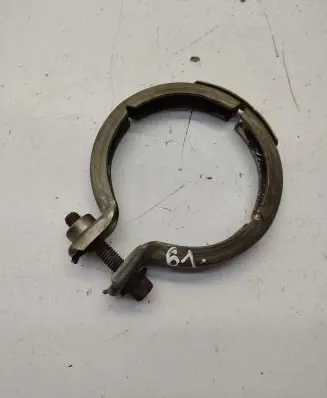 Mercedes-Benz ML W164 Muffler pipe connector clamp 