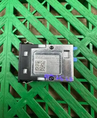 BMW 3 G20 G21 USB socket connector 8711938