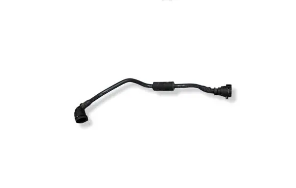 Mercedes-Benz GLC C254 Engine coolant pipe/hose