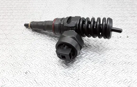 Ford Galaxy Fuel injector 038130073AC