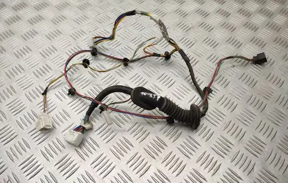 Suzuki Jimny Front door wiring loom 3675676ja0