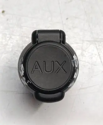 Citroen DS5 AUX in-socket connector 96647952XT