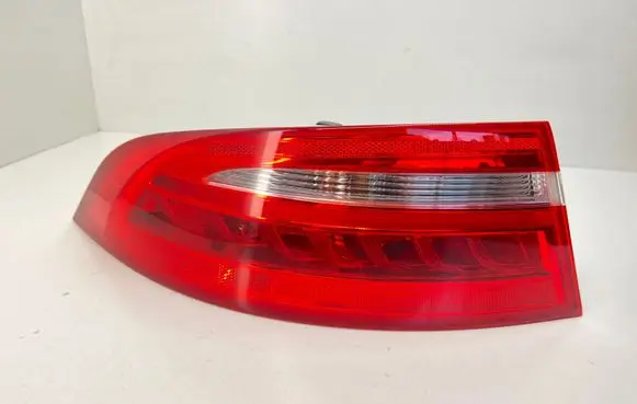 Jaguar XE Rear/tail lights GX7313405AJ
