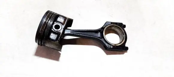 Opel Astra F Piston with connecting rod