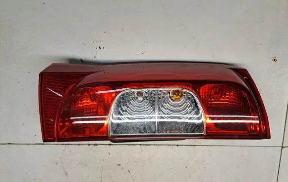Citroen C5 Rear/tail lights 01353206080E 13201FA