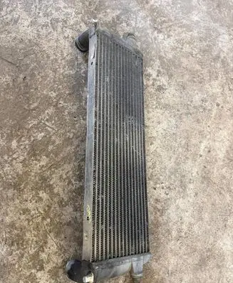 Opel Frontera B Intercooler radiator 97142017