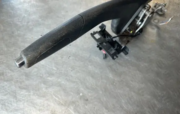 Renault Captur Handbrake/parking brake lever assembly 360106115R