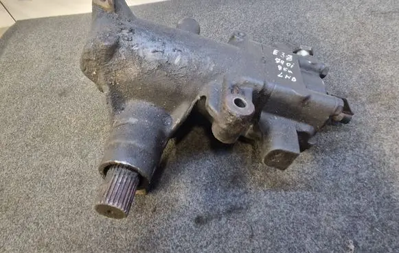 Steering rack