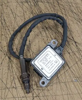 Mercedes-Benz C W204 Lambda probe sensor A0009053603