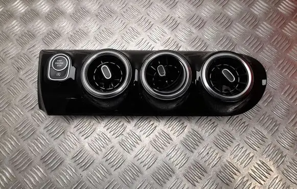 Mercedes-Benz CLA C118 X118 Dash center air vent grill A1776809800