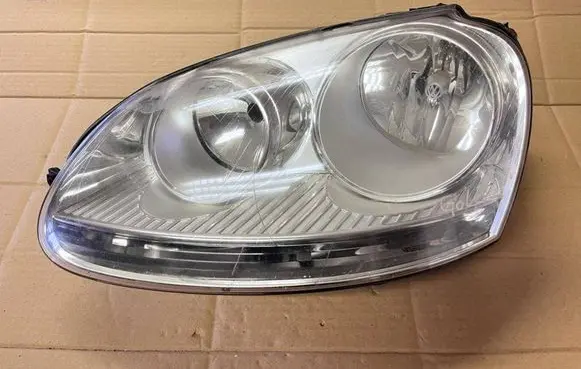 Volkswagen Golf V Headlight/headlamp 1EG24700707 1K0941005B