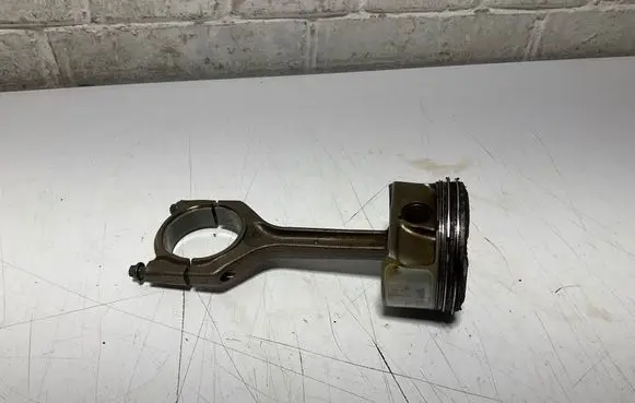 BMW 3 E92 E93 Piston with connecting rod 7589201