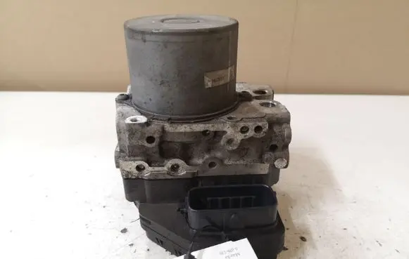 Mazda 6 ABS Pump GDK4437A0 K0089 1338006980