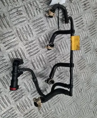 Nissan Qashqai Fuel return line/hose 166714557R