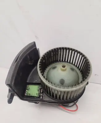 Nissan Kubistar Heater fan/blower 5D7220300
