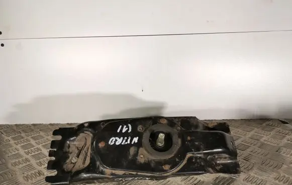 Dodge Nitro Spare wheel mounting bracket 