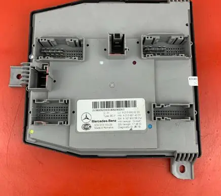Mercedes-Benz E W238 SAM control unit A2139005223