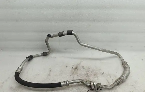 Volkswagen PASSAT B7 Air conditioning (A/C) pipe/hose 3C0820743CC 310311