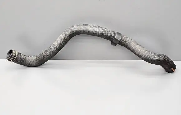 Mazda 3 III Engine coolant pipe/hose