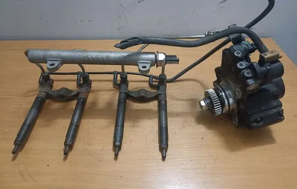 SsangYong Korando Fuel injection system set A6710170121 A6710700195 A6710700101