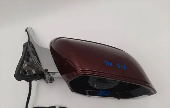 BMW 7 G70 Front door electric wing mirror