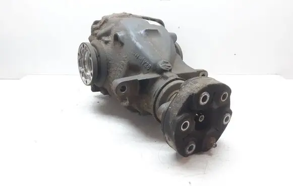 BMW 3 E90 E91 Rear differential 7591073