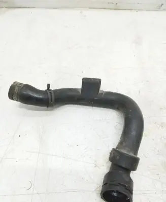 Audi A4 S4 B5 8D Engine coolant pipe/hose 8d0121101ad