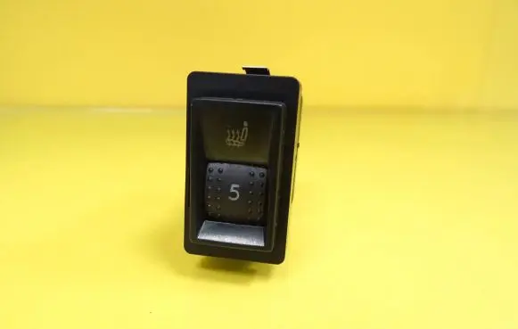 Skoda Superb B5 (3U) Seat heating switch 3U0963563
