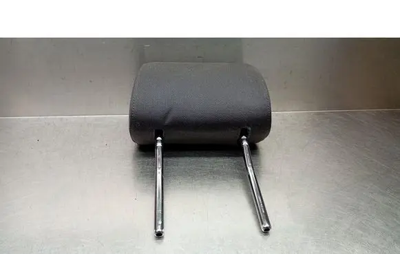 Audi A4 S4 B6 8E 8H Front seat headrest