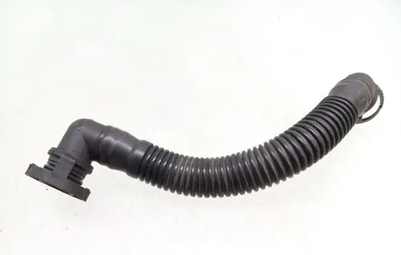 Skoda Octavia Mk2 (1Z) Breather/breather pipe/hose 03L103493G