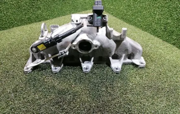 Renault Master III Intake manifold 140032042R 223656551R 8200762162