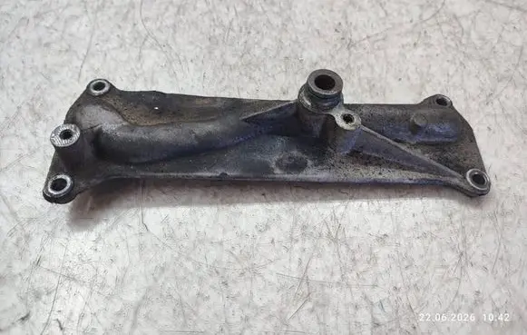 Volkswagen Amarok EGR valve cooler bracket 059131680D