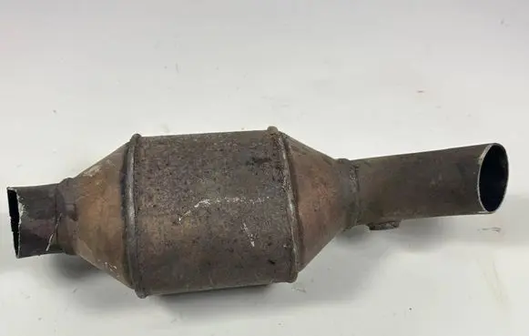 Cadillac Escalade Catalyst/FAP/DPF particulate filter 