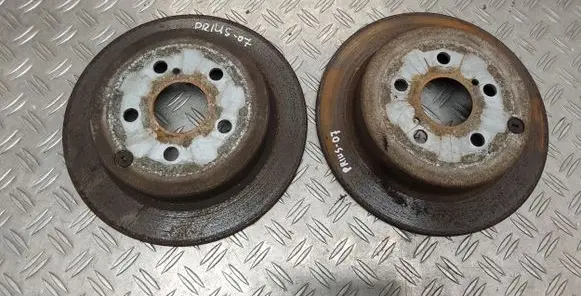 Toyota Prius (NHW20) Rear brake disc