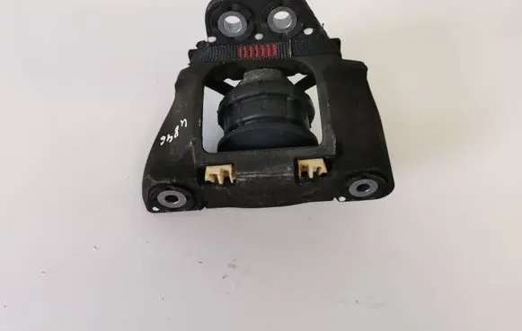 Volvo XC60 Engine mount bracket 326F22